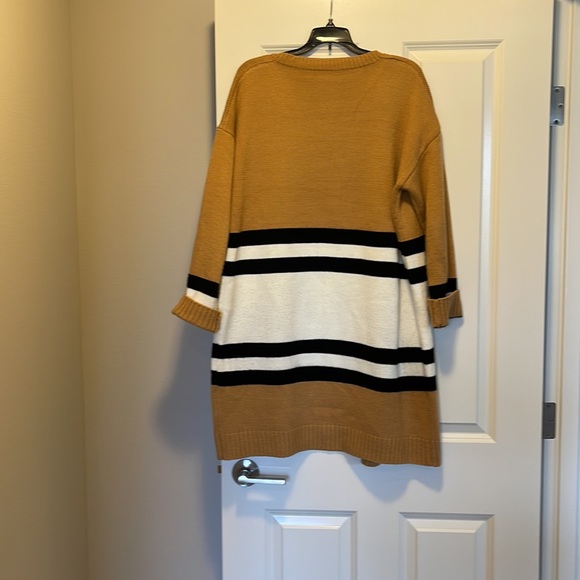 Long sweater coat - Picture 6 of 9